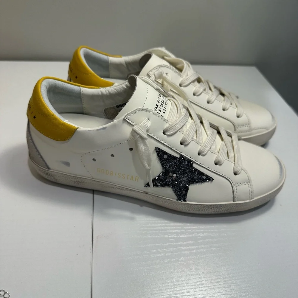 Golden Goose White Sneakers with Black Star and Yellow Heel - Picture 4 of 6